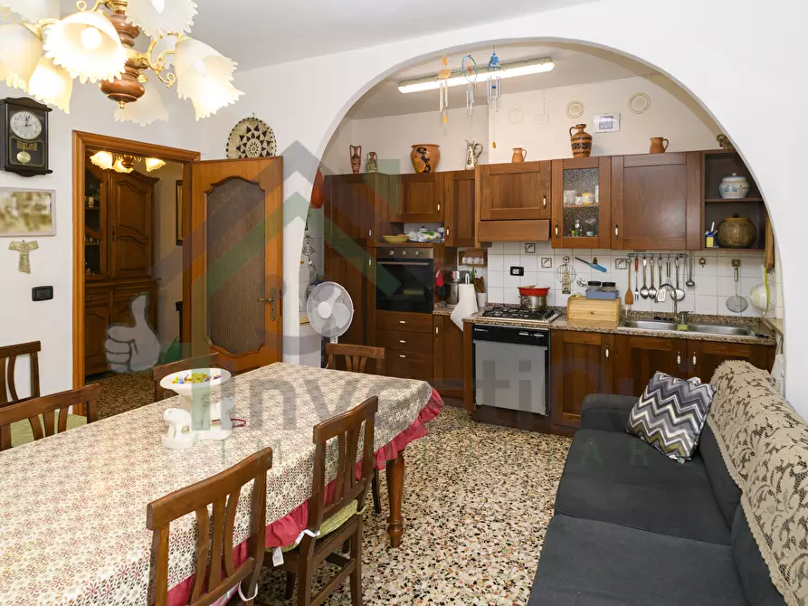 Immagine 5 di Quadrilocale in vendita  in Via Ginestre 12 a Ciriè