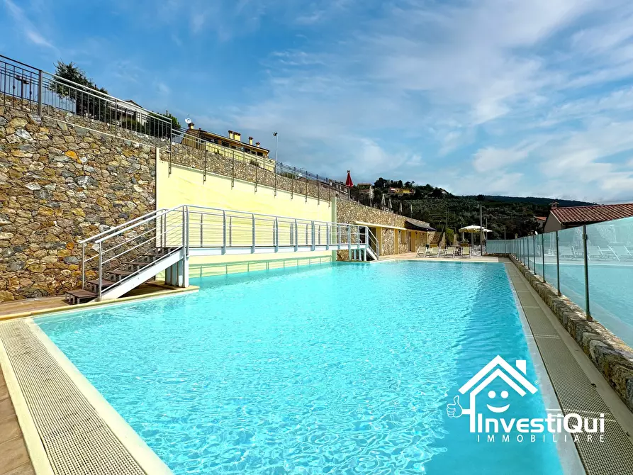 Immagine 46 di Bilocale in vendita  in Via Brunenghi 11 a Magliolo