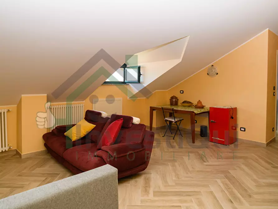 Immagine 18 di Trilocale in vendita  in Via Gerardi Bianca 4 a Ciriè