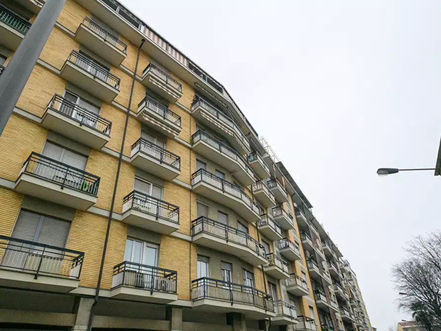 Immagine 3 di Trilocale in affitto  in Via Luigi Cibrario 37 a Ciriè