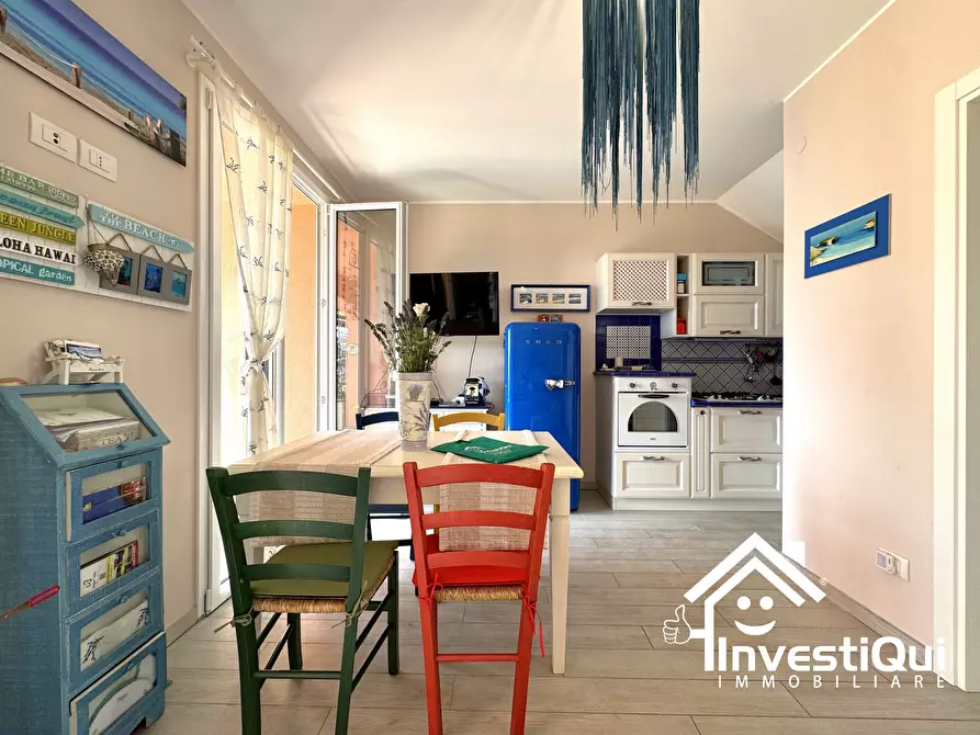 Immagine 12 di Bilocale in vendita  in Via Brunenghi 11 a Magliolo