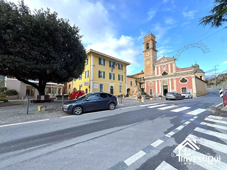 Immagine 47 di Pentalocale in vendita  in Piazza Umberto 1 a Tovo San Giacomo