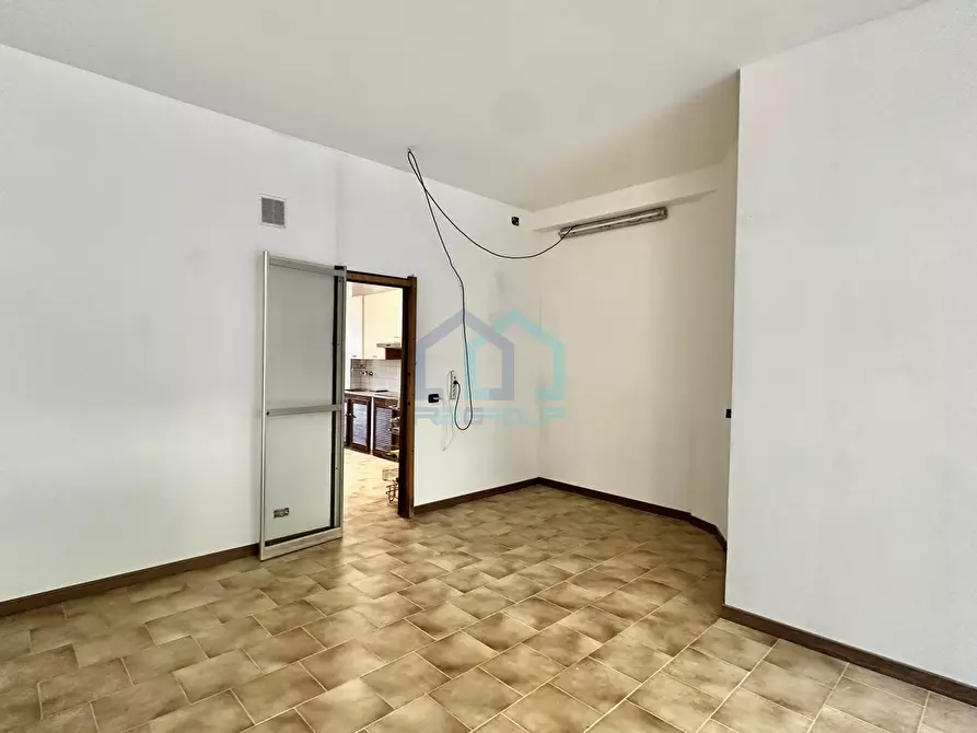 Immagine 10 di Bilocale in vendita  in Via San Sebastiano 33 a Albisola Superiore