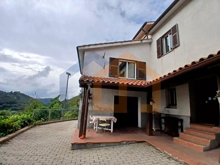 Immagine 5 di Villa in vendita  in località bricco a Altare