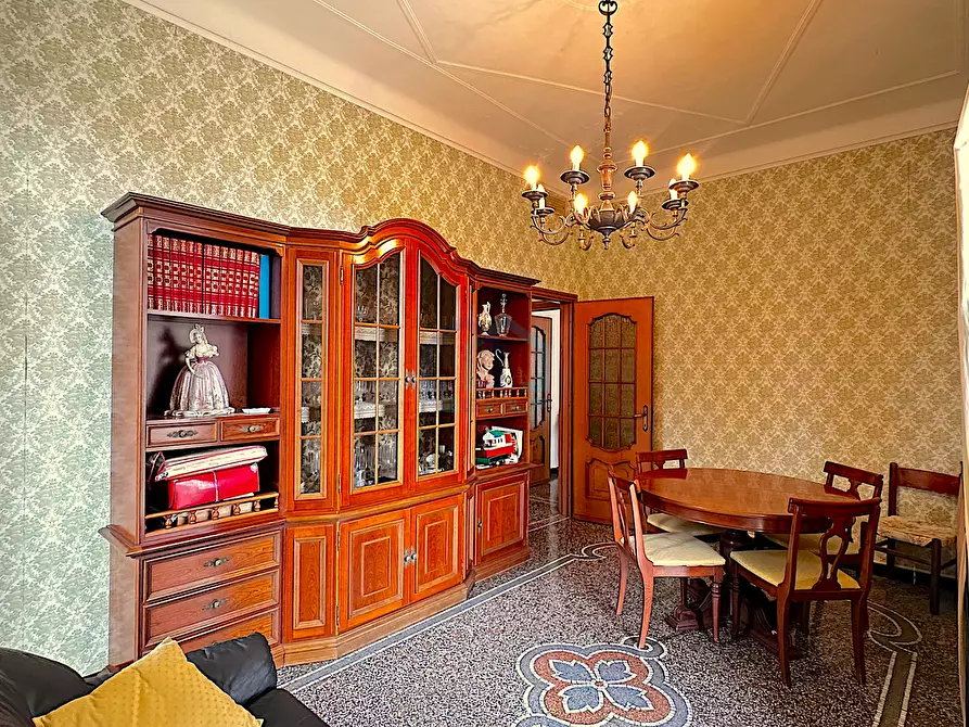 Immagine 10 di Appartamento in vendita  in Via Giuseppe Nervi 2 a Savona