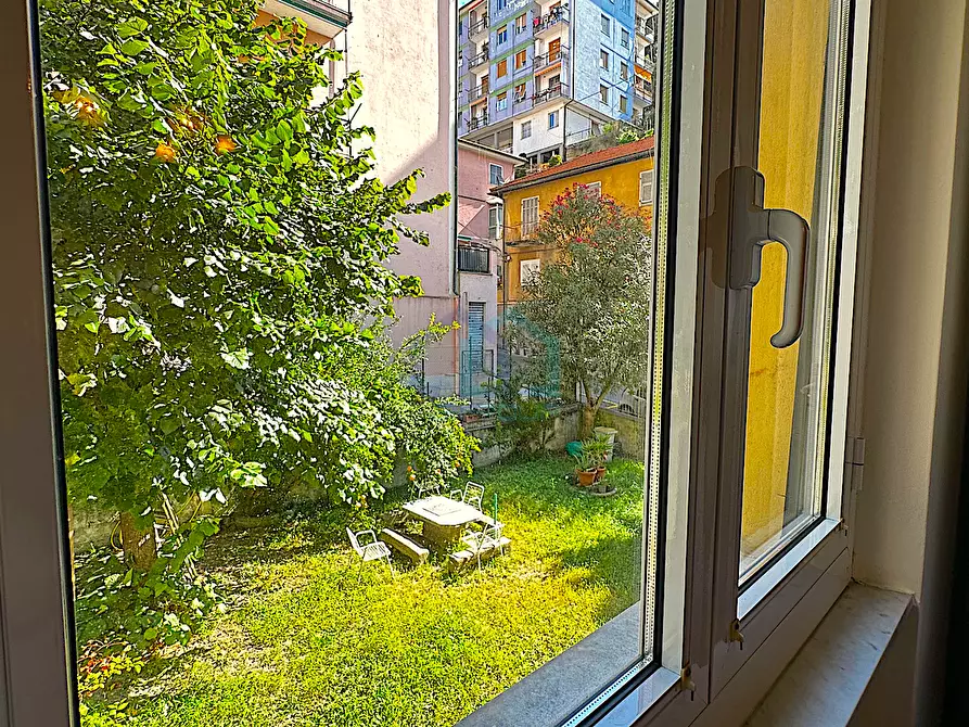 Immagine 17 di Pentalocale in vendita  in Via Filippo Corridoni 11 a Savona