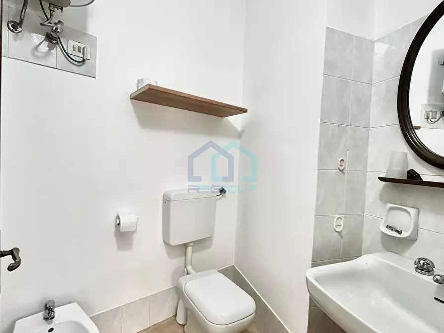 Immagine 13 di Bilocale in vendita  in Via San Sebastiano 33 a Albisola Superiore