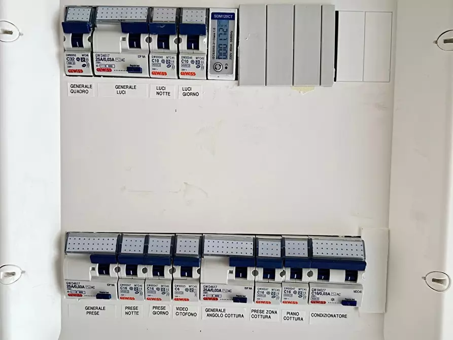 Immagine 30 di Casa bifamiliare in vendita  in Via Giacomo Leopardi a Fonte Nuova