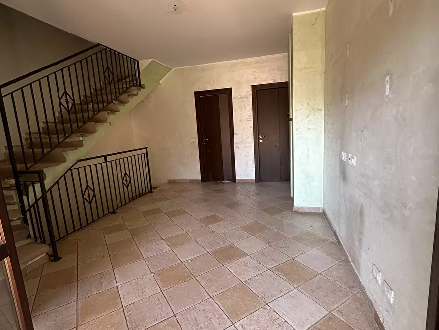 Immagine 15 di Villa in vendita  in Via Pietro Vannucci a Guidonia Montecelio