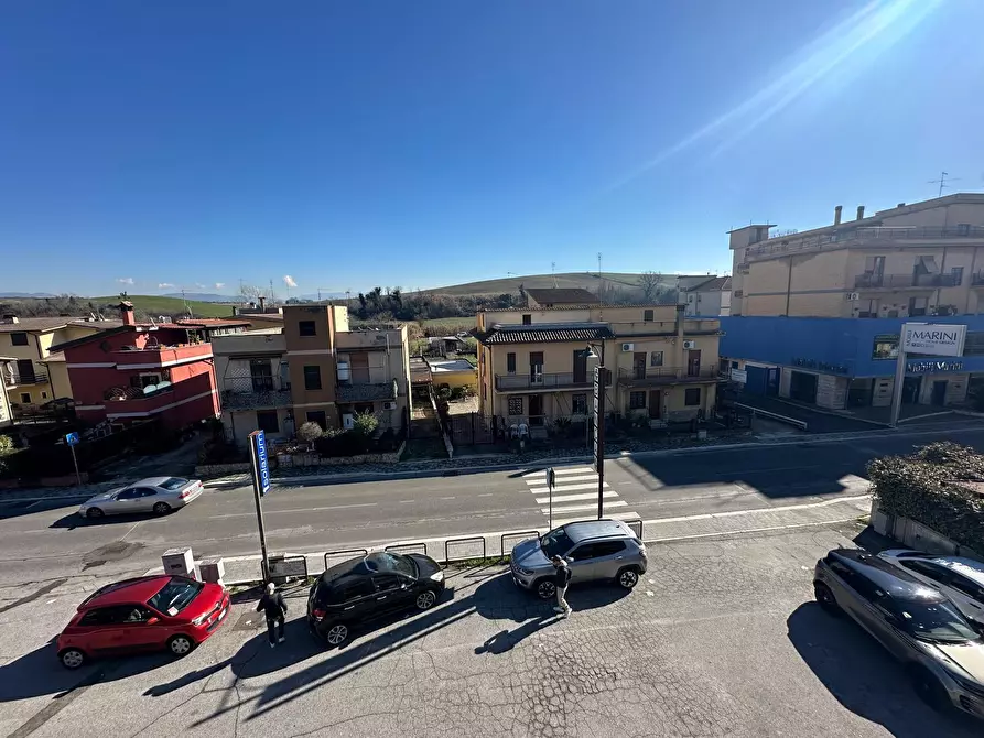 Immagine 17 di Trilocale in vendita  in Via Palombarese 425 a Fonte Nuova