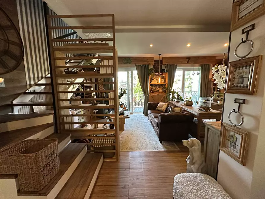 Immagine 4 di Quadrilocale in vendita  in Via Molise a Fonte Nuova