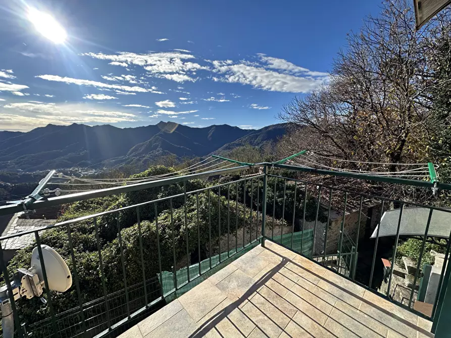 Immagine 17 di Casa indipendente in vendita  a Moconesi