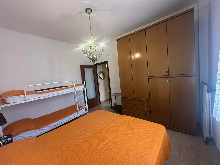 Immagine 6 di Bilocale in affitto  a Chiavari