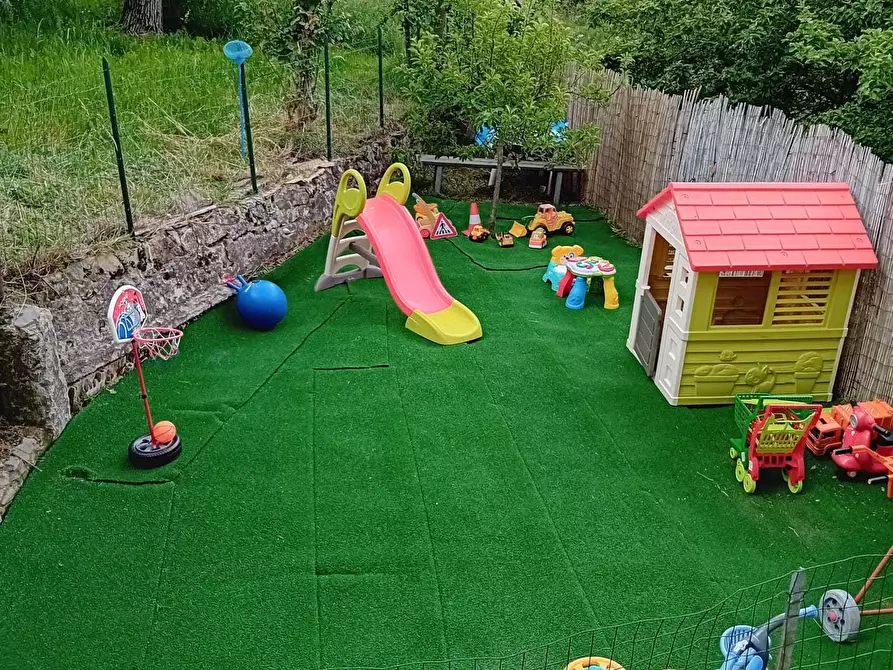 Immagine 16 di Villetta a schiera in vendita  a Bedonia