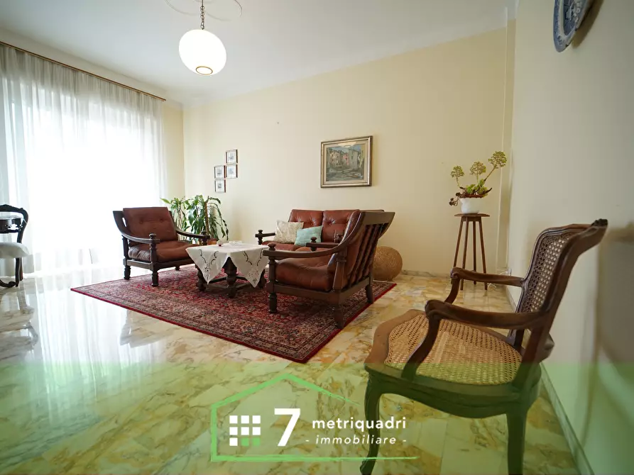 Immagine 7 di Pentalocale in affitto  a Chiavari