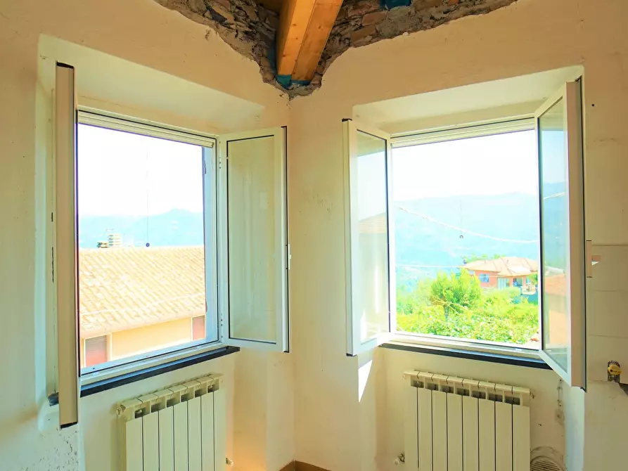 Immagine 4 di Casa bifamiliare in vendita  a Leivi