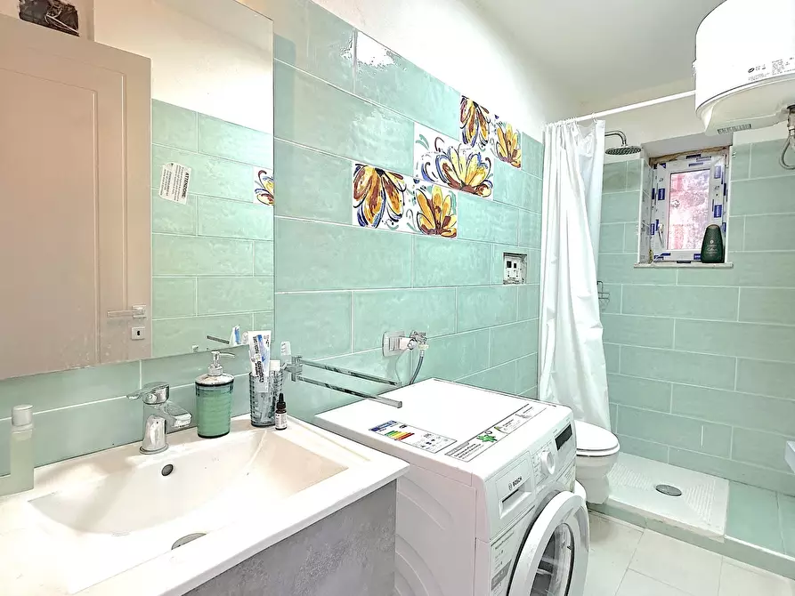 Immagine 18 di Villa in vendita  a Lavagna