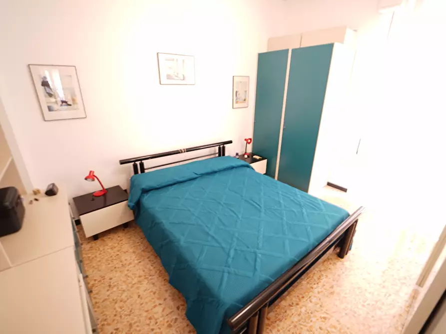 Immagine 12 di Quadrilocale in affitto  a Lavagna