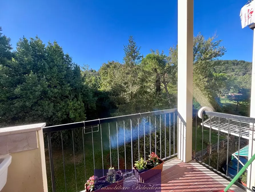 Immagine 27 di Quadrilocale in vendita  in Via Togliatti a Impruneta