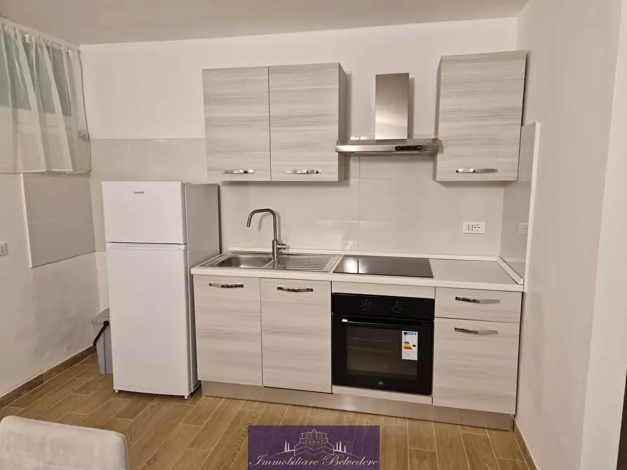 Immagine 6 di Quadrilocale in vendita  in Via Trieste a Camaiore