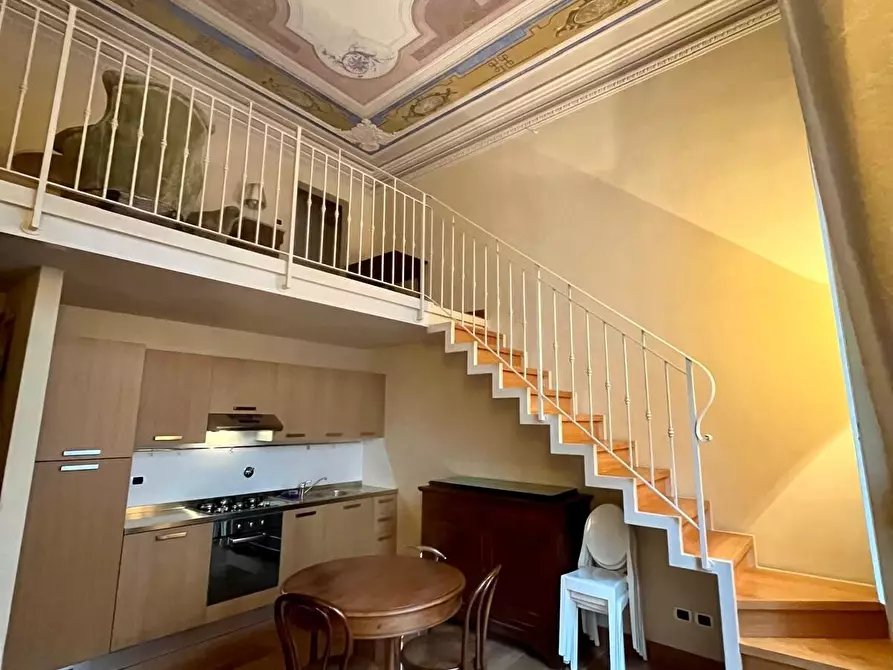 Immagine 1 di Trilocale in affitto  in Via Montebello a Firenze