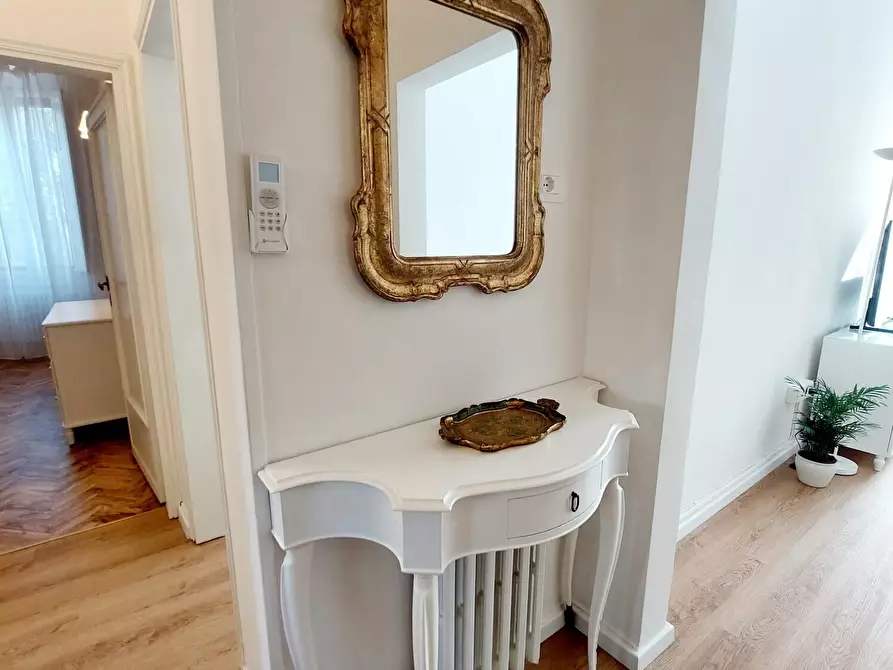 Immagine 10 di Appartamento in affitto  in Piazza Massimo D'Azeglio a Firenze
