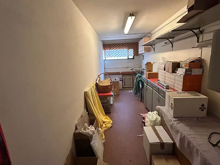 Immagine 13 di Appartamento in vendita  in Via delle Nazioni Unite a Firenze