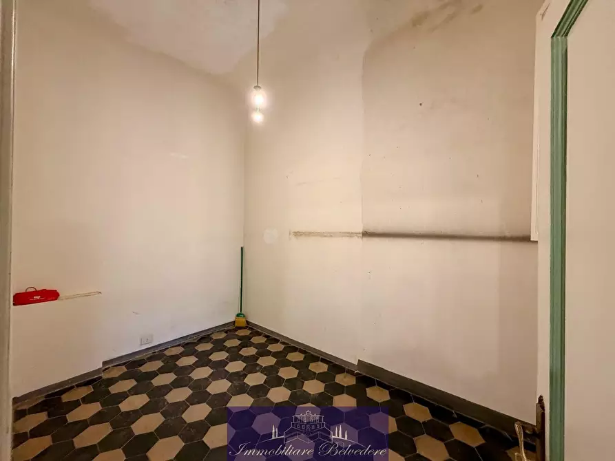 Immagine 12 di Trilocale in vendita  in Via della Torre a Firenze