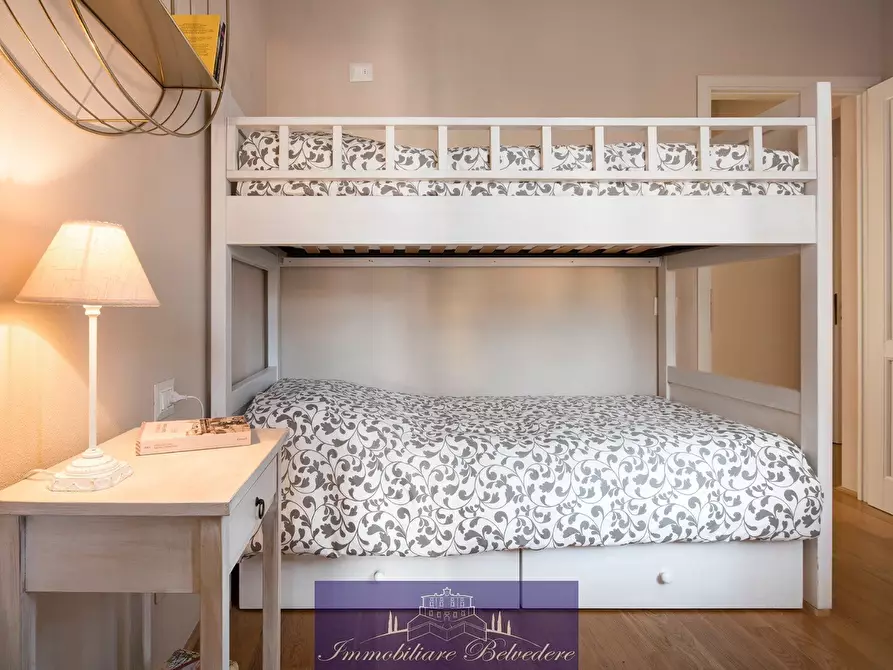 Immagine 22 di Trilocale in affitto  in Via Caracciolo a Firenze