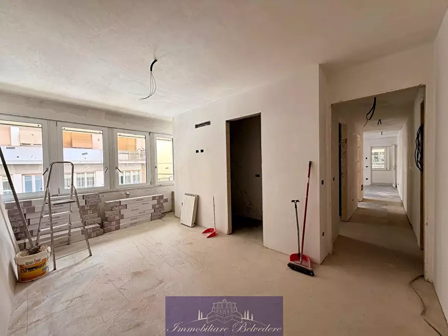 Immagine 18 di Trilocale in vendita  in Via Arnolfo a Firenze