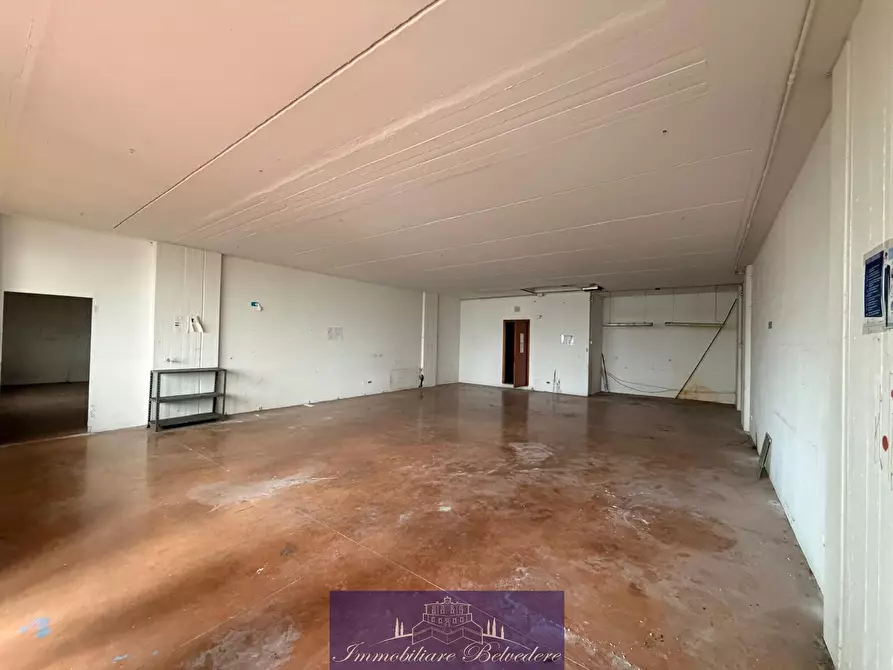 Immagine 2 di Capannone industriale in affitto  in Via Codignola a Scandicci