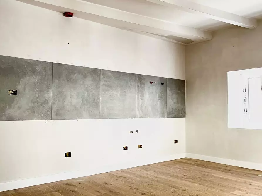 Immagine 5 di Bilocale in vendita  in Via dei Sette Santi a Firenze