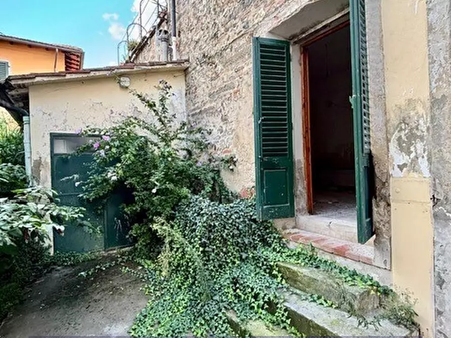Immagine 4 di Trilocale in vendita  in Via di Montecchio a Impruneta