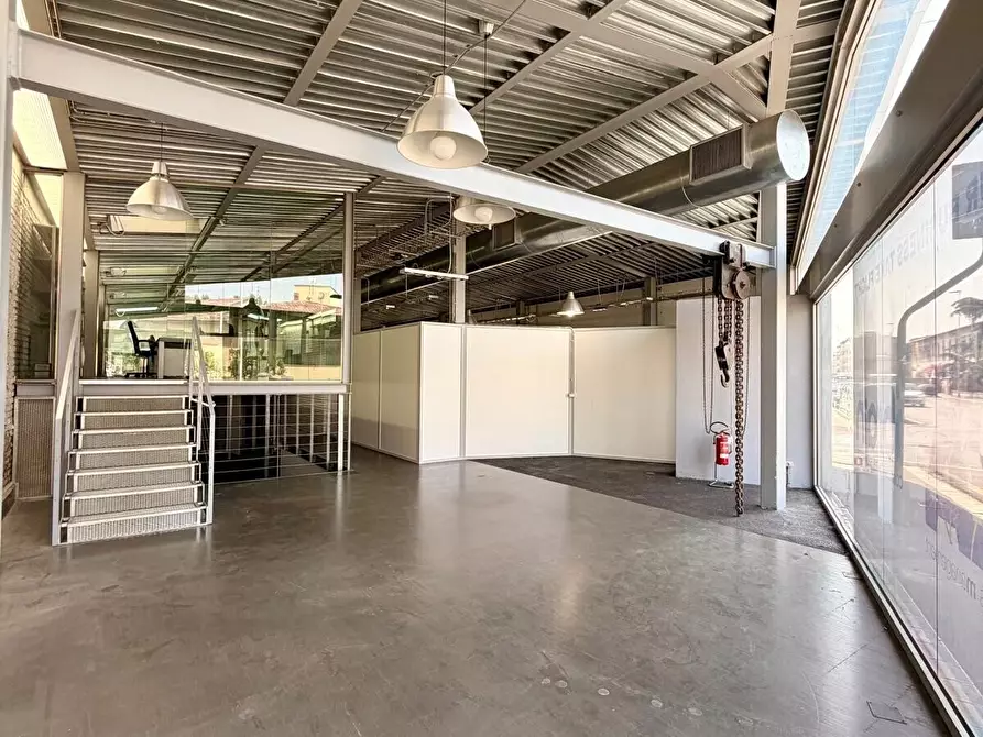 Immagine 1 di Capannone industriale in affitto  in Via Baccio da Montelupo a Firenze