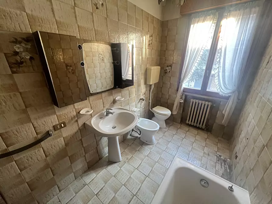 Immagine 28 di Quadrilocale in vendita  in via Della Ghiaia 47 a Modena