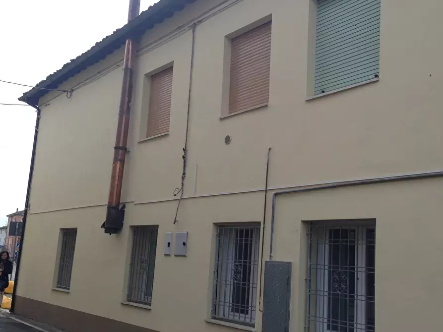 Immagine 3 di Locale commerciale in vendita  in Via Argini 2 a Ravarino