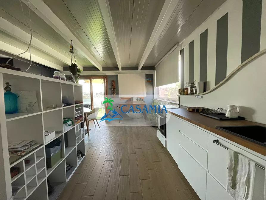 Immagine 25 di Attico in vendita  in Via Calatafimi 150 a San Benedetto Del Tronto