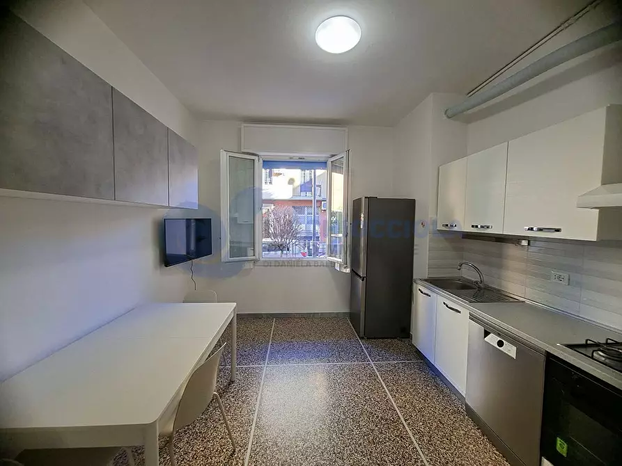 Immagine 8 di Trilocale in affitto  in VIA A. GIOVANNINI a Bologna