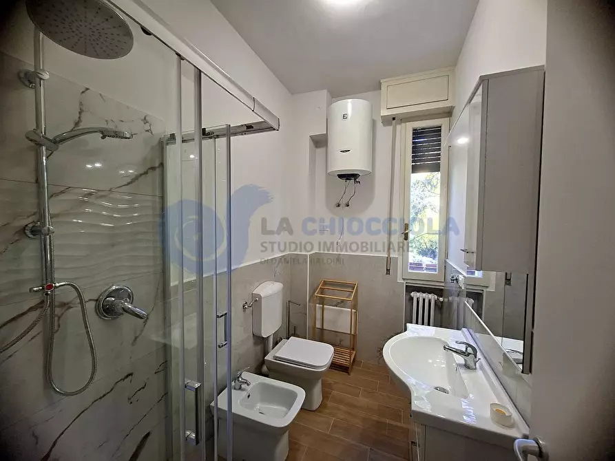 Immagine 21 di Bilocale in affitto  in Via Emilia Levante a Bologna