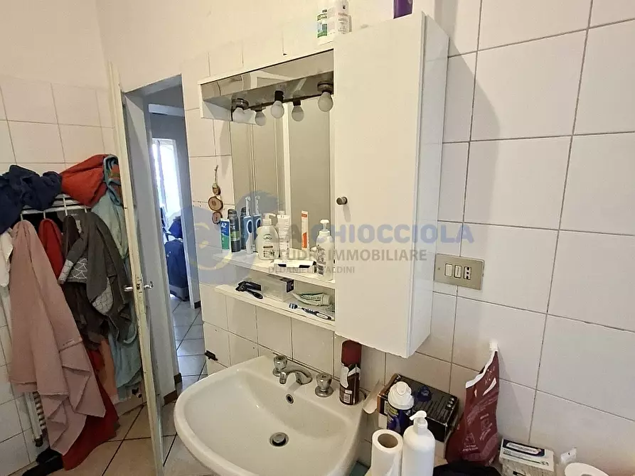 Immagine 25 di Quadrilocale in affitto  in Via Foscolo a Bologna