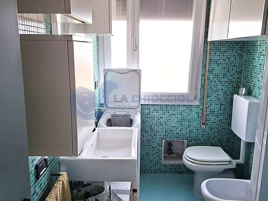 Immagine 23 di Trilocale in vendita  in Via Francesca Edera de Giovanni 16 a Bologna