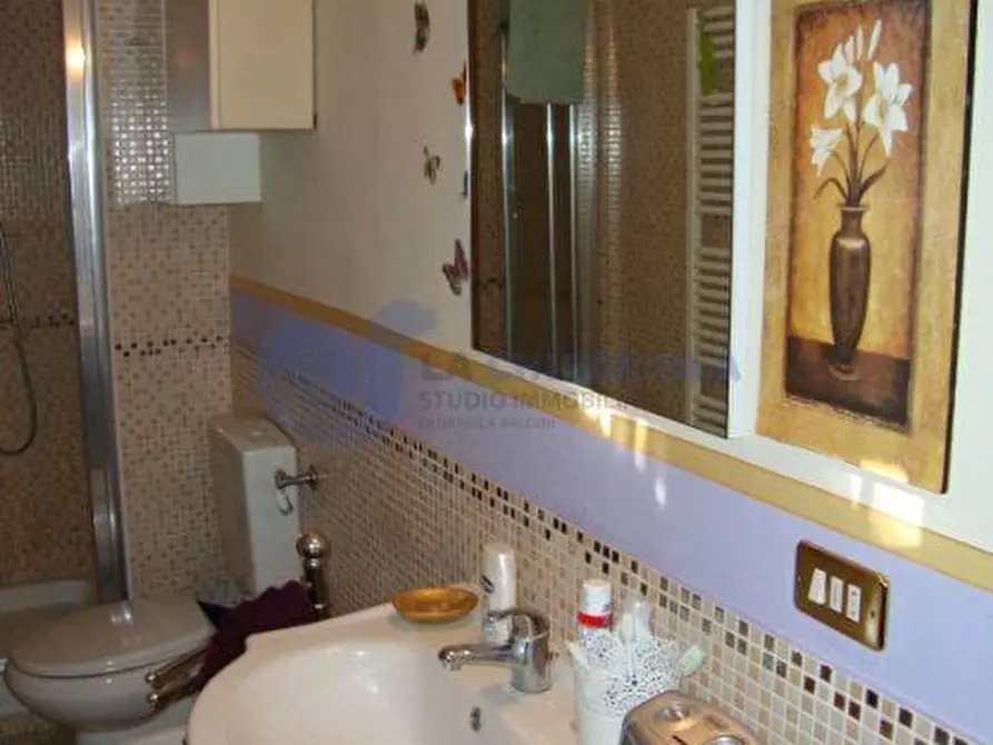 Immagine 18 di Trilocale in affitto  in VIA SPADA a Bologna