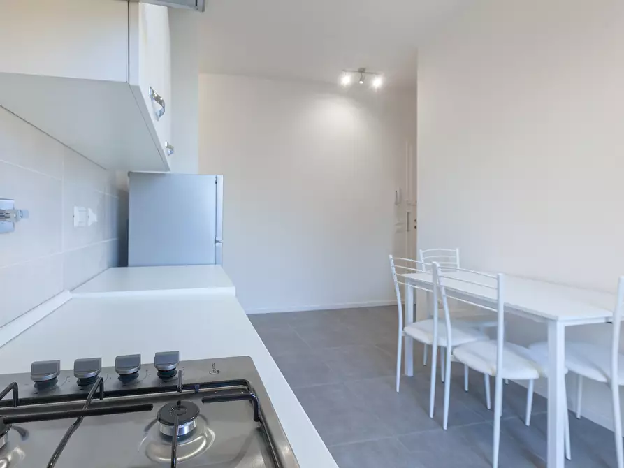 Immagine 8 di Bilocale in affitto  a Bologna