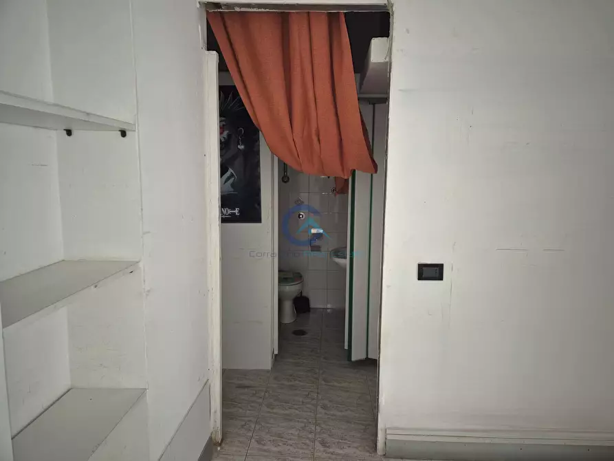 Immagine 5 di Locale commerciale in affitto  in Via Murano 7 a Catanzaro