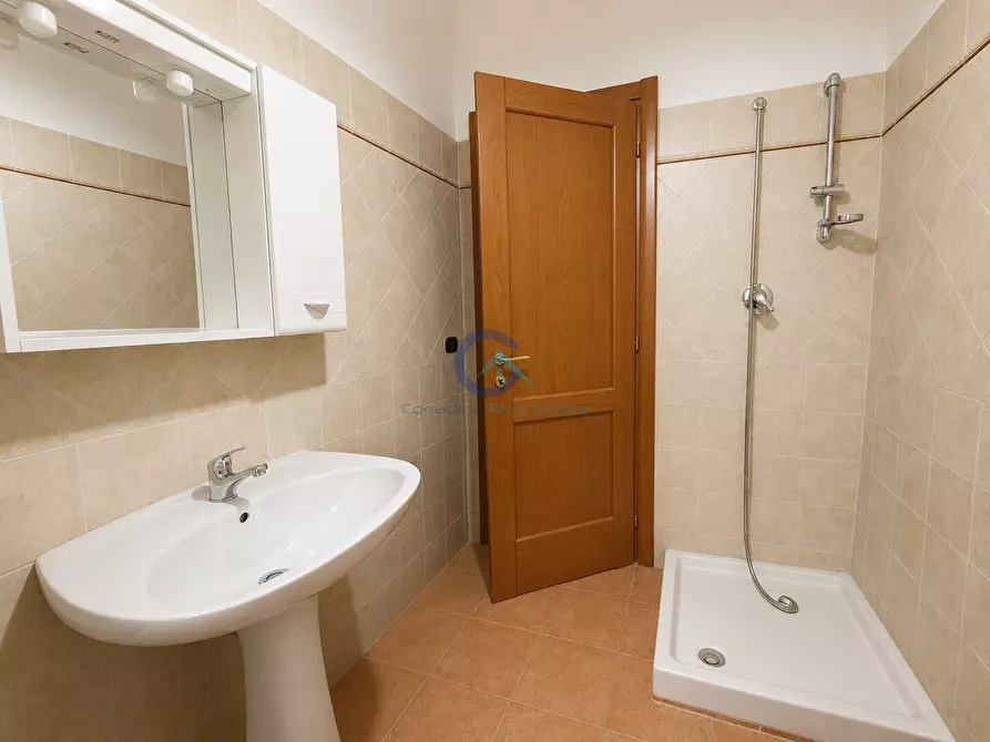 Immagine 9 di Villa in vendita  in Via Codella a Settingiano