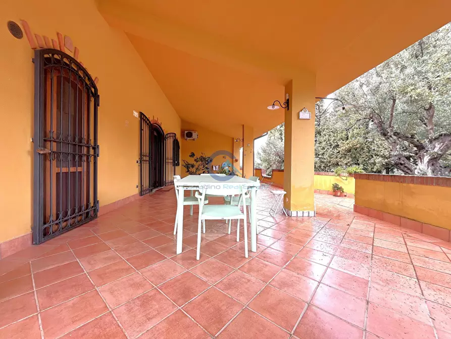 Immagine 27 di Casa bifamiliare in vendita  in Viale dei Tulipani 32 a Catanzaro