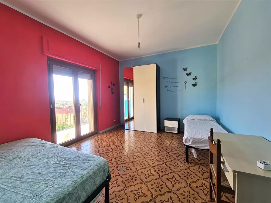 Immagine 6 di Stanza singola in affitto  a Catanzaro