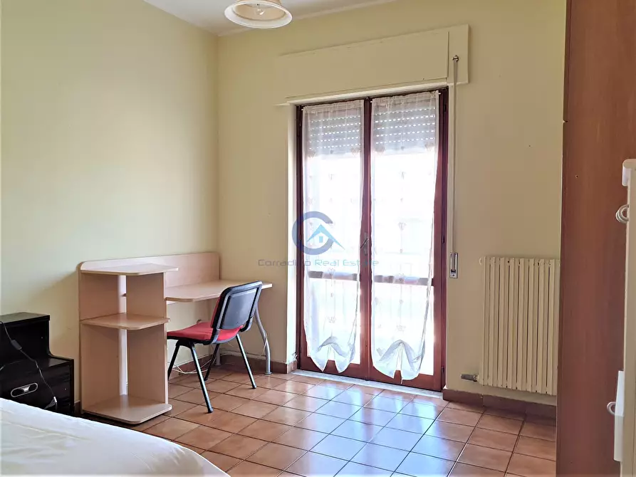 Immagine 7 di Quadrilocale in affitto  a Catanzaro