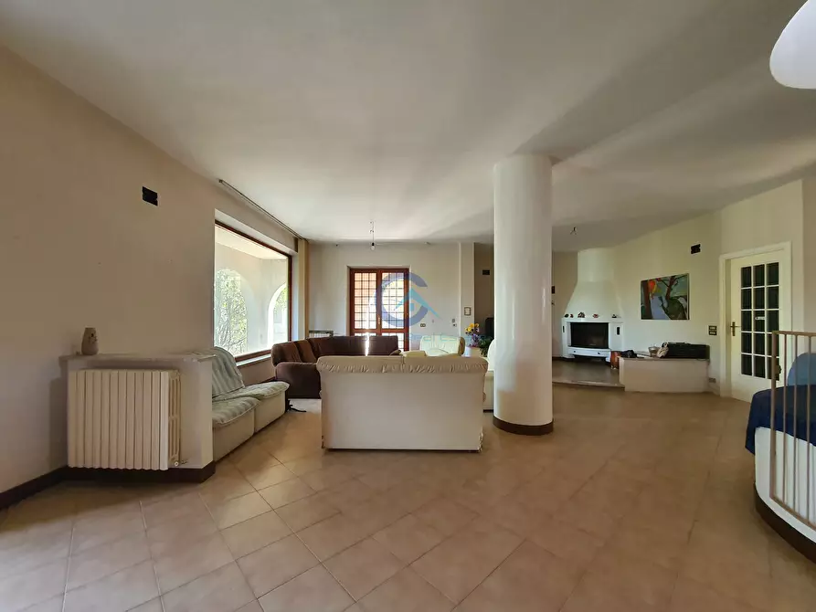 Immagine 9 di Casa indipendente in vendita  in Corso Telesio 80 a Settingiano