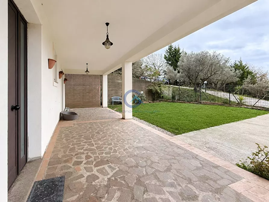 Immagine 18 di Villa in vendita  in Via Codella a Settingiano